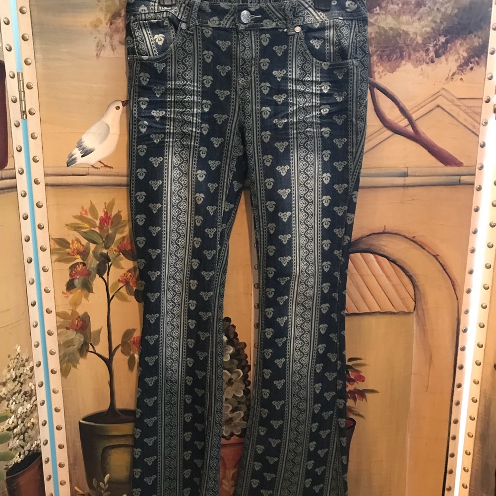👖PREMIERE BOOT CUT FESTIVAL JEANS Sz5/6R ✌🏼❤️